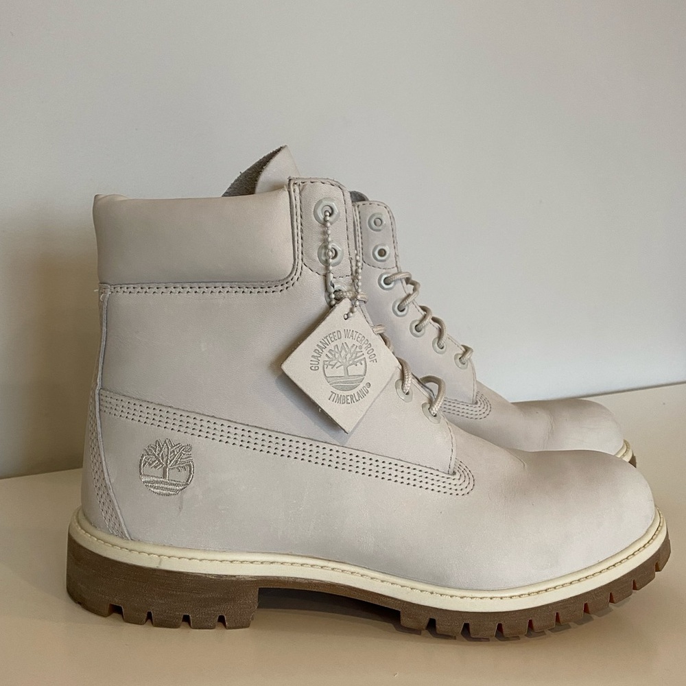 Men’s Timberland White Leather 6” Boots